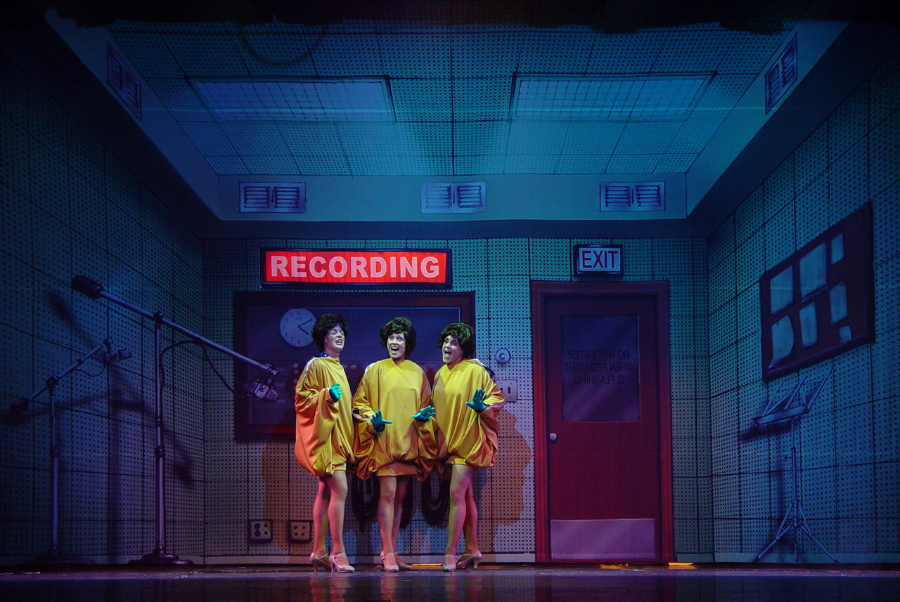 Rhythm and Rhyme Cruise Show, Performers in Yellow Singing, Grandeur of the Seas