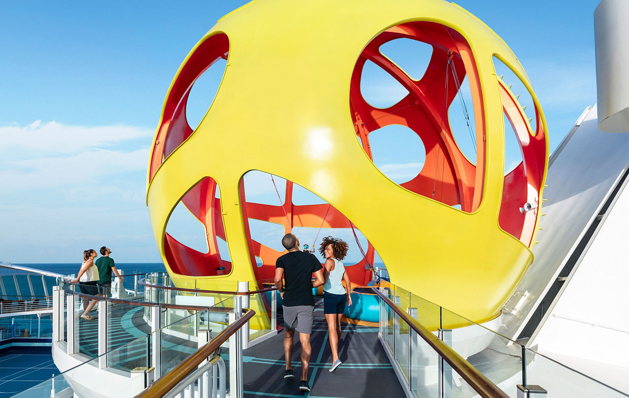 Sky Pad Couple Morning Run Onboard the Independence of the Seas